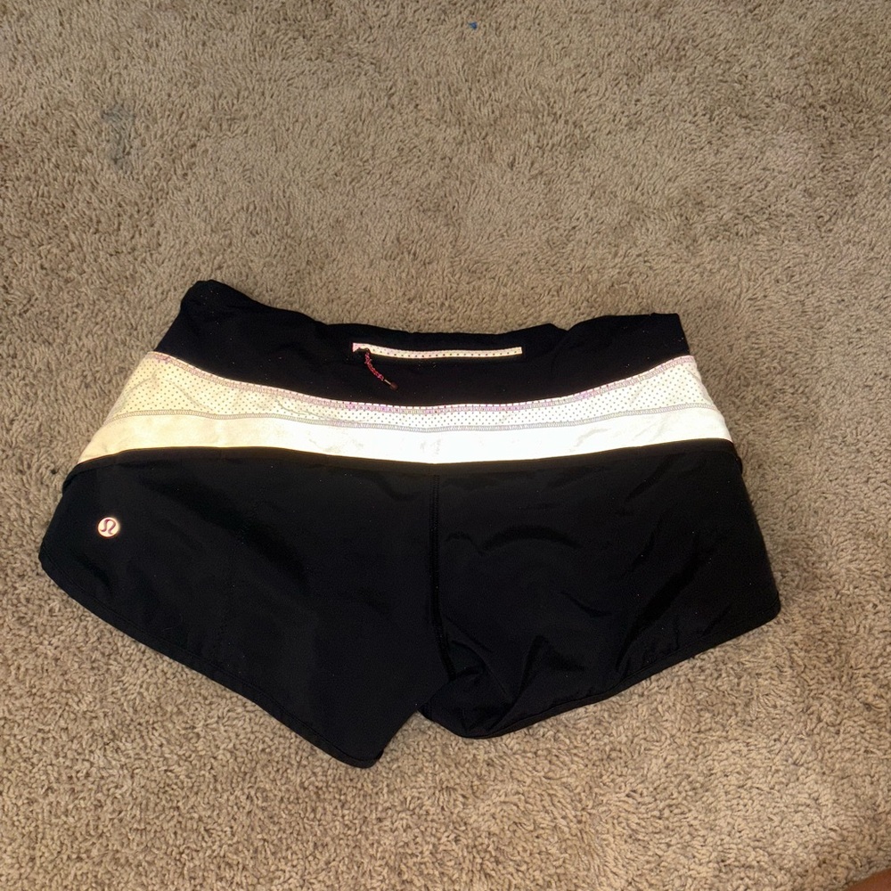 Lululemon Speed Short (Reflective) - Picture 3 of 5